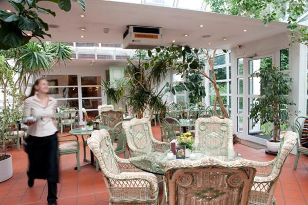 Hotel Goldinger Landstuhl Exteriör bild